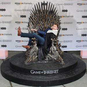 Meet your Posher, Mat